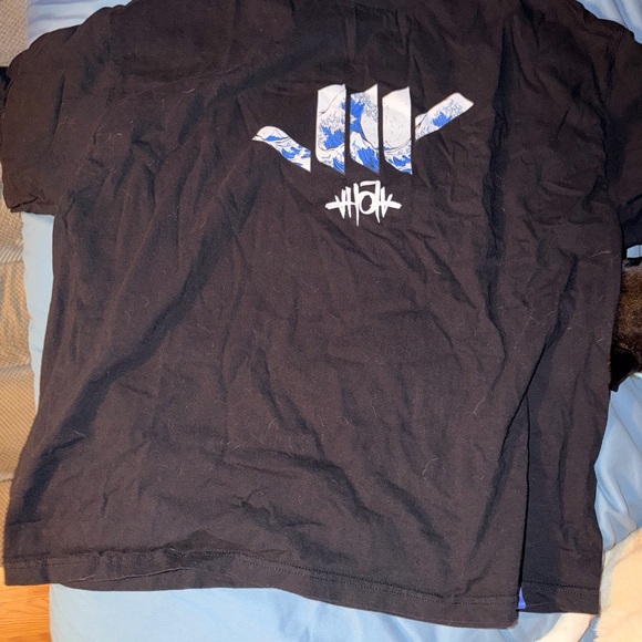 ALOHA! Set of 5 Awesome shirts - Picture 2 of 10